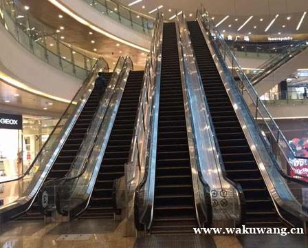 深圳东莞惠州大型超市商场设备回收 中央空调 岛柜 货架 电梯